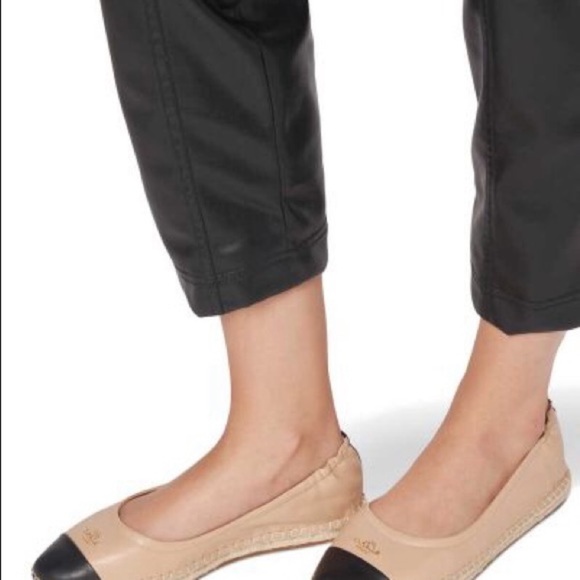 COACH Camryn espadrille leather cap toe flats size 8 - Picture 2 of 4